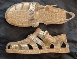 MOSHINO Gummi-Sandalen, Grösse 36