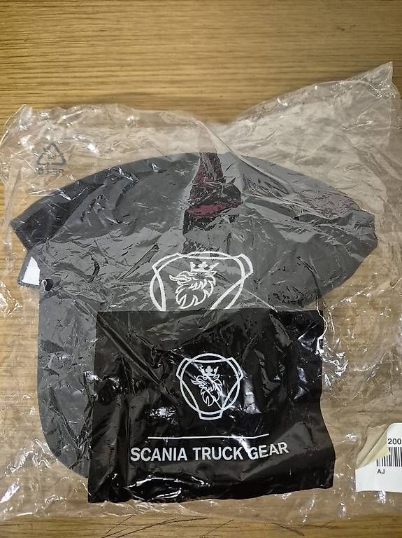 Altro in  Abbigliamento & Accessori: Scania Mütze Basecap – Usato da Seuzach venduto da rjuc 3