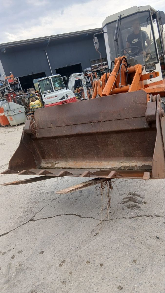 Terex Escavatori: Pneulader Schäff SKl 851 / Bagger – Usato da Niederbipp venduto da baggerch 7
