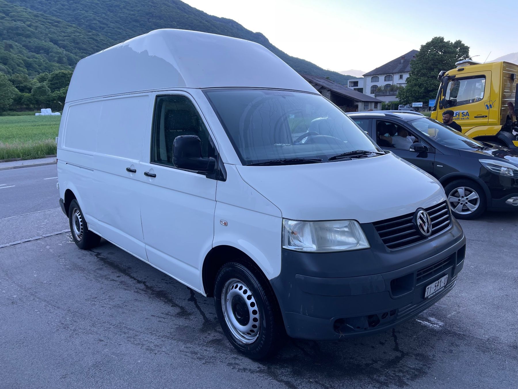 VW Veicoli commerciali: Vw t5 – Usato da Lugano venduto da Cbr840328 1