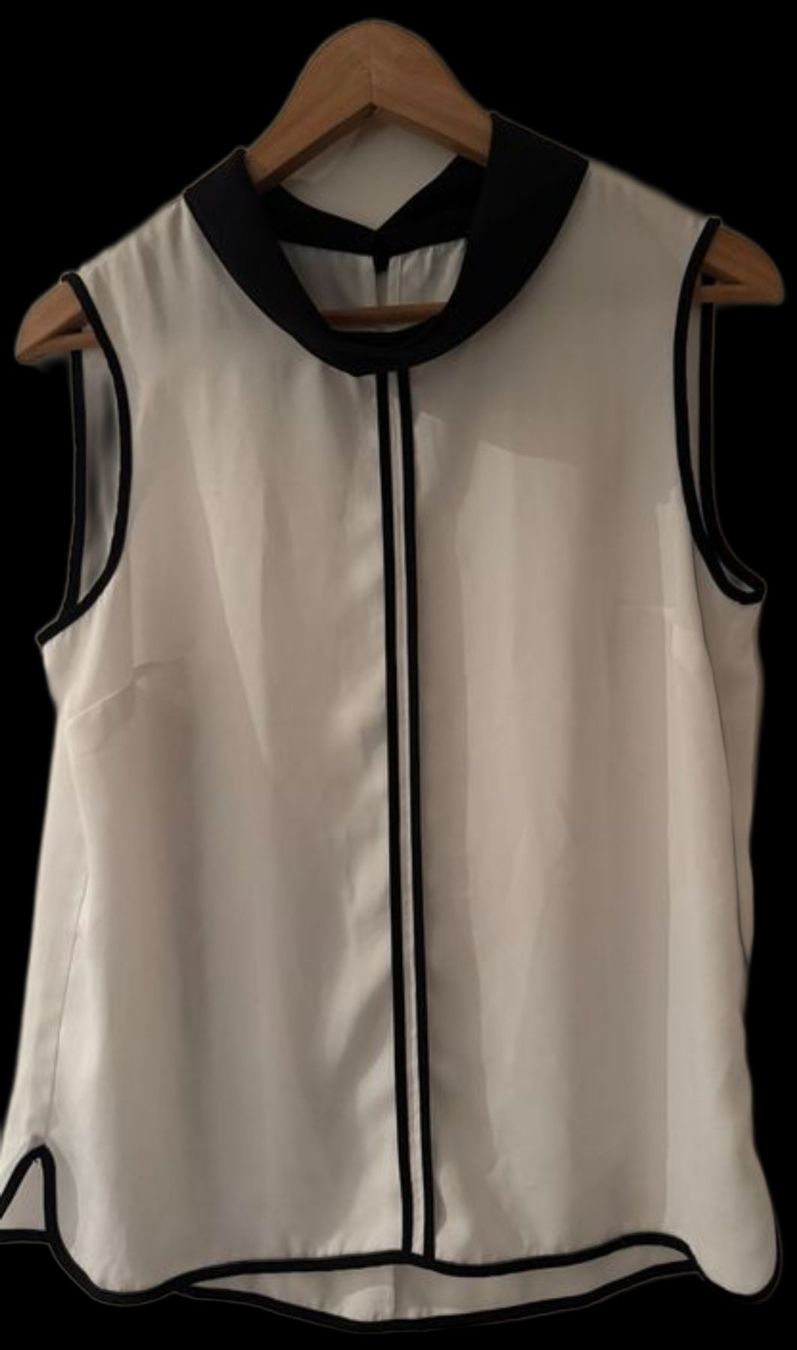 Camicette: Bluse ärmellos/Top leicht, elegant,Gr. 36/38 – Usato da Siblingen venduto da Vany_McDougall