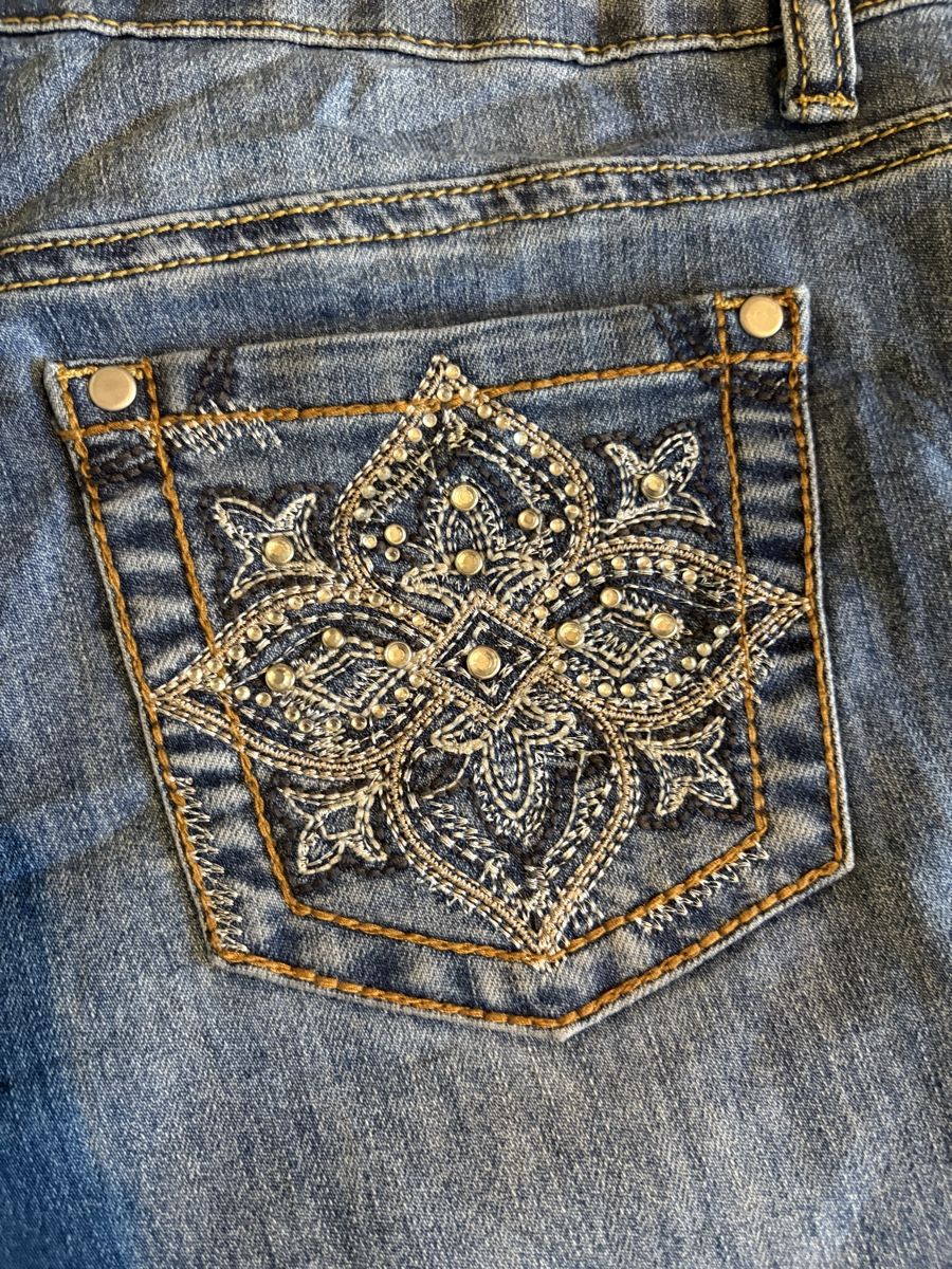 Jeans: Y2K Jeans-Shorts – Usato da Riehen venduto da vintage_basel 2