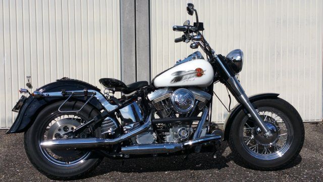 Harley-Davidson Chopper: Harley Davidson Heritage Softail – Usato da Schönenwerd venduto da trakel