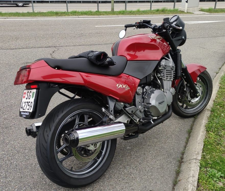 triumph trident sprint