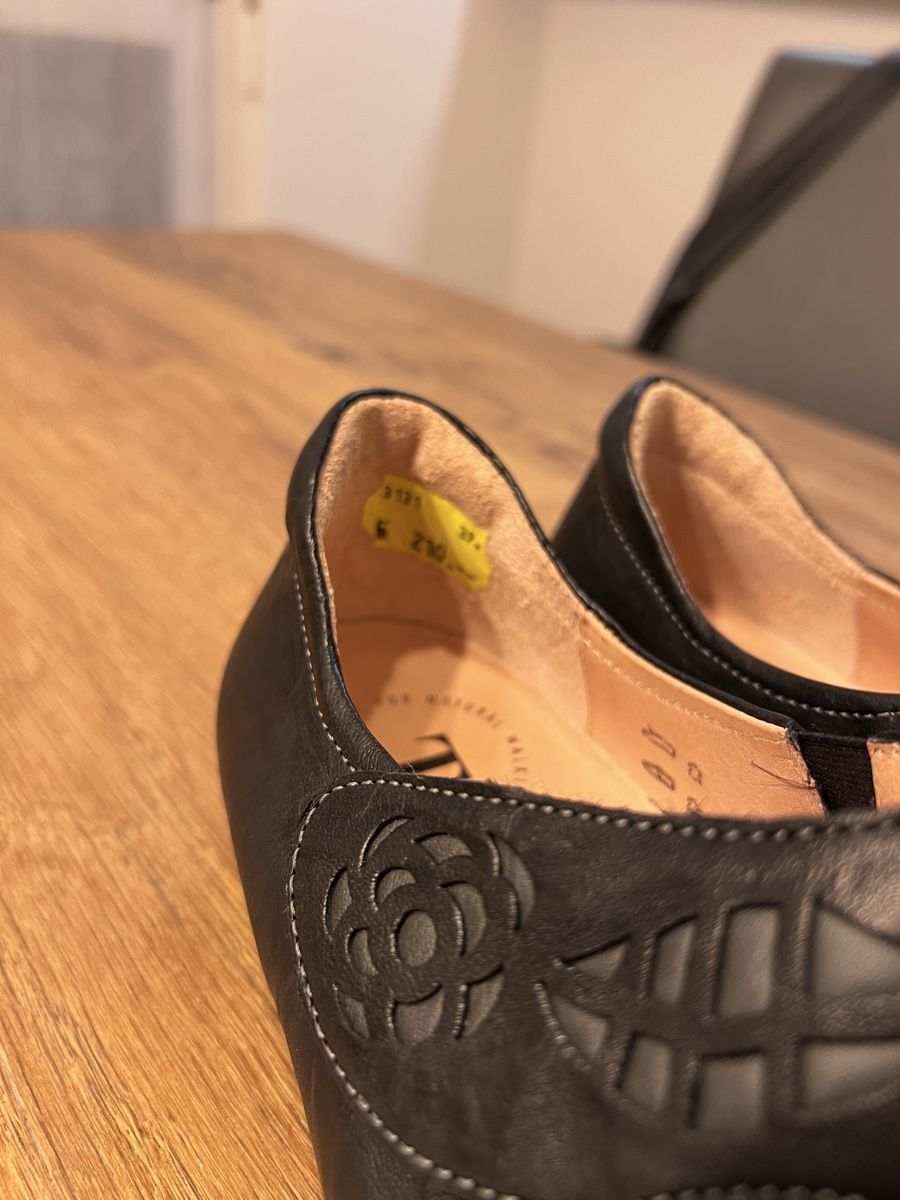 Think Scarpe da donna: Think Halbschuh Gr 39 – Nuovo (secondo la descrizione) da Wimmis venduto da Luana31 5