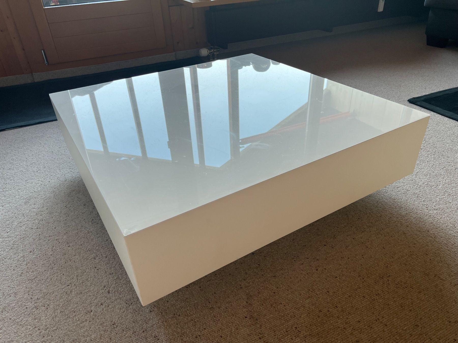 Pfister Tavoli: Designer Salon Tisch – Usato da Greppen venduto da dolphin69