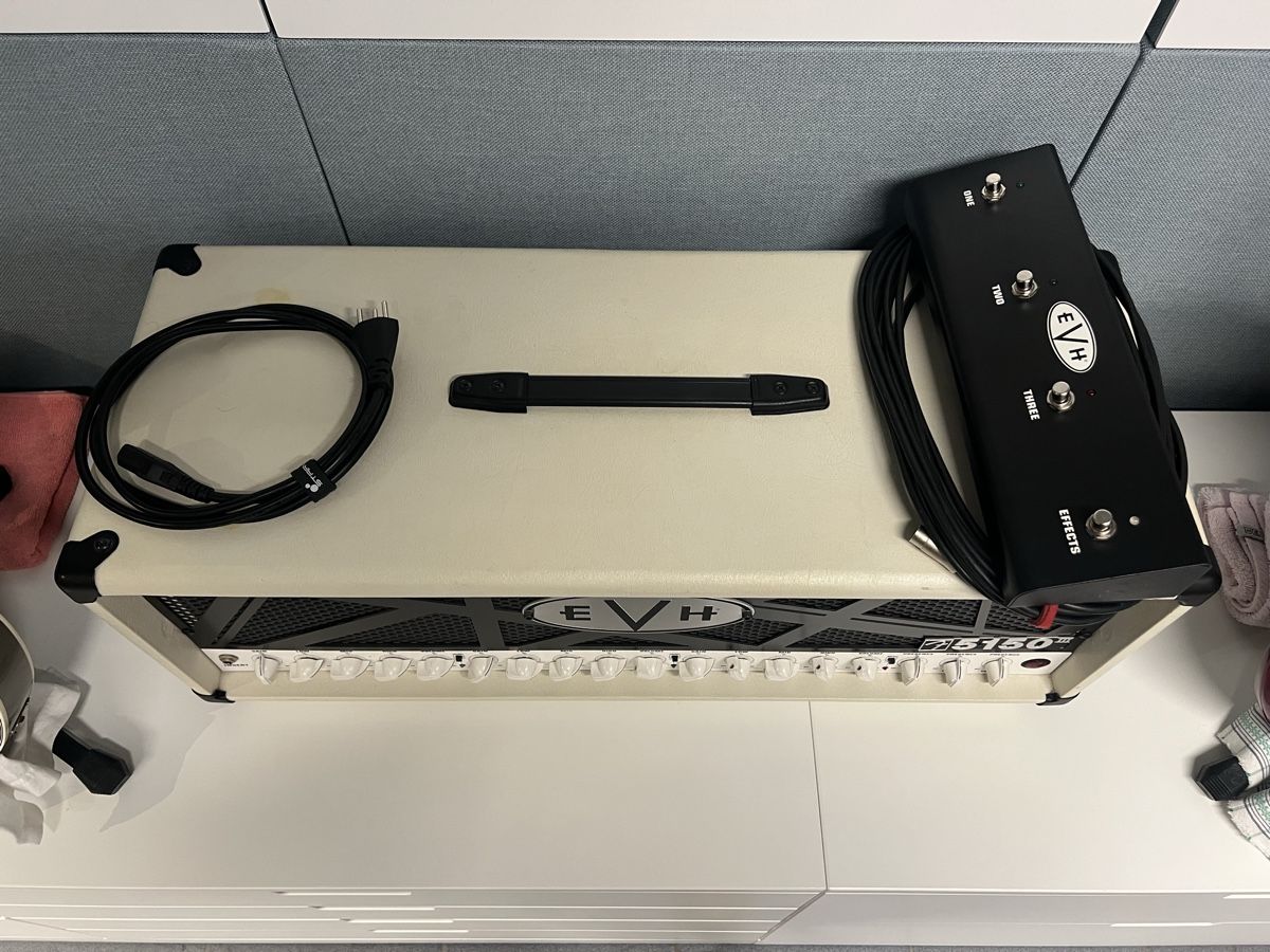 EVH Amplificatori: EVH 5150 III 100W Head Ivory – Usato da Giubiasco venduto da telecaster0041 1