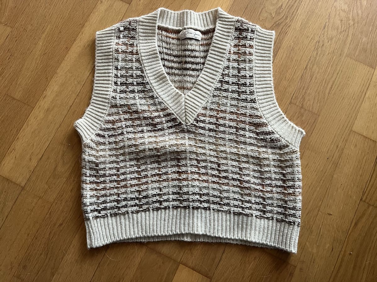 Gilets & Westen: Strickweste Driver Jeans beige-braun – Gebraucht aus Mühlethurnen von a.schmutz