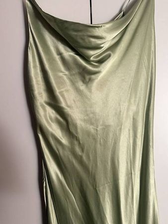 Hellgrünes Kleid Gr 40