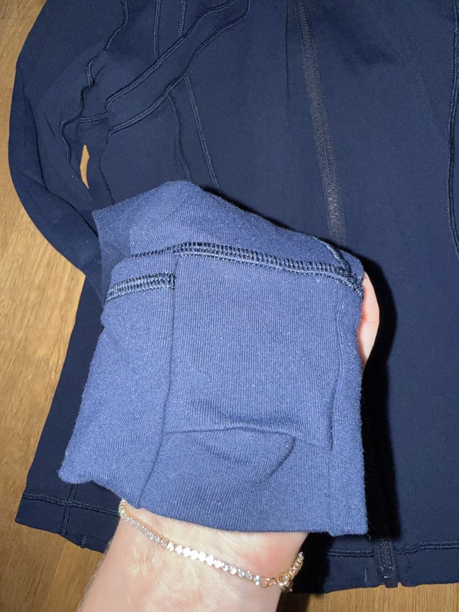 Lululemon Jacken: Lululemon Define Navy Jacket – Gebraucht aus Bottmingen von Itsclaire 6