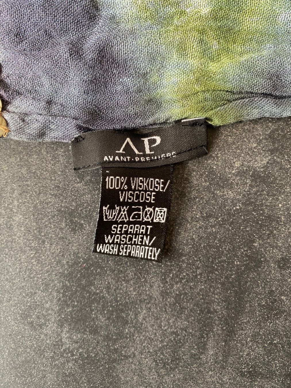 Foulard & Sciarpe: Bunter Schal – Usato da Hittnau venduto da Birdie68 2