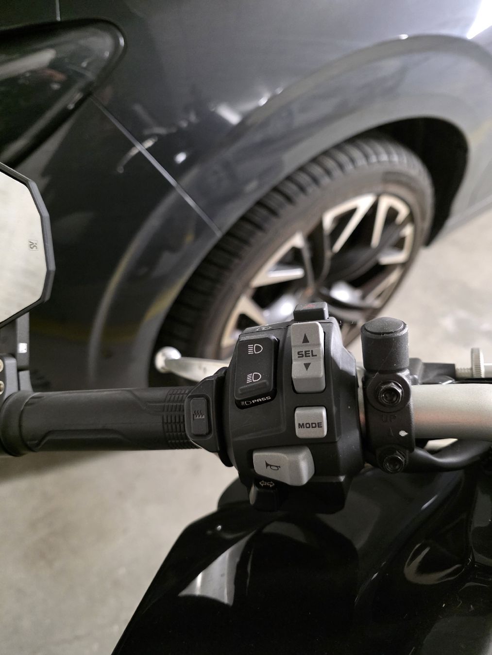 Honda Strasse: Honda CB 1000 R - mit Zubehör – Gebraucht aus Goldach von Haraldiusmaximus 4