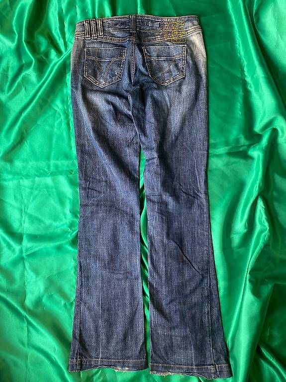 Jeans: Miss Sixty Jeanshose bootcut vintage – Usato da St. Gallen venduto da Konstanza 2