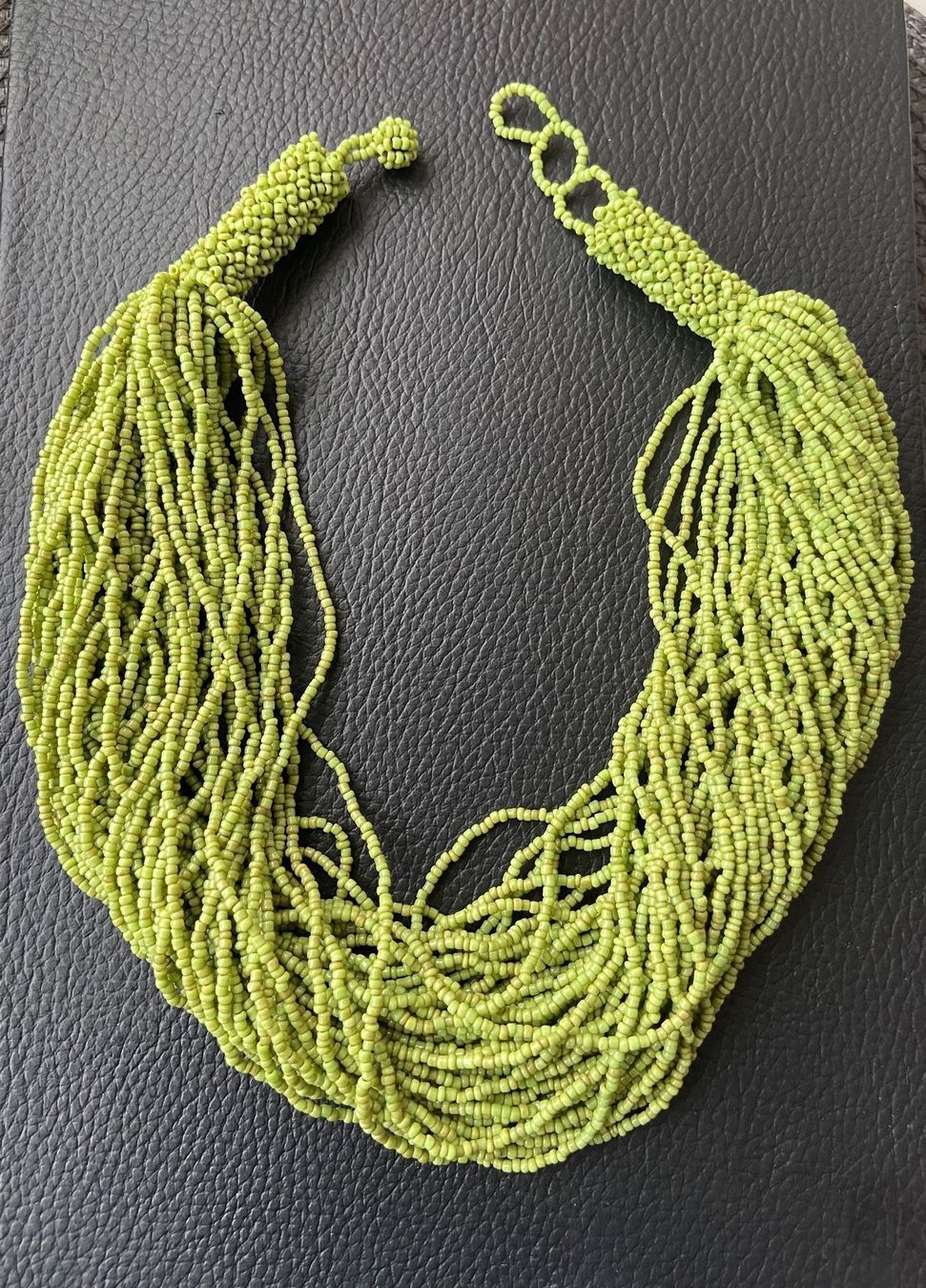 Catenine: Schöne Glasperlen Halskette** Neu** – Nuovo (secondo la descrizione) da Zuerich venduto da Perlen-Decor