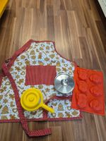 Backset für Kinder: Guetzli Schürze, Form, Topf, Pfanne k45