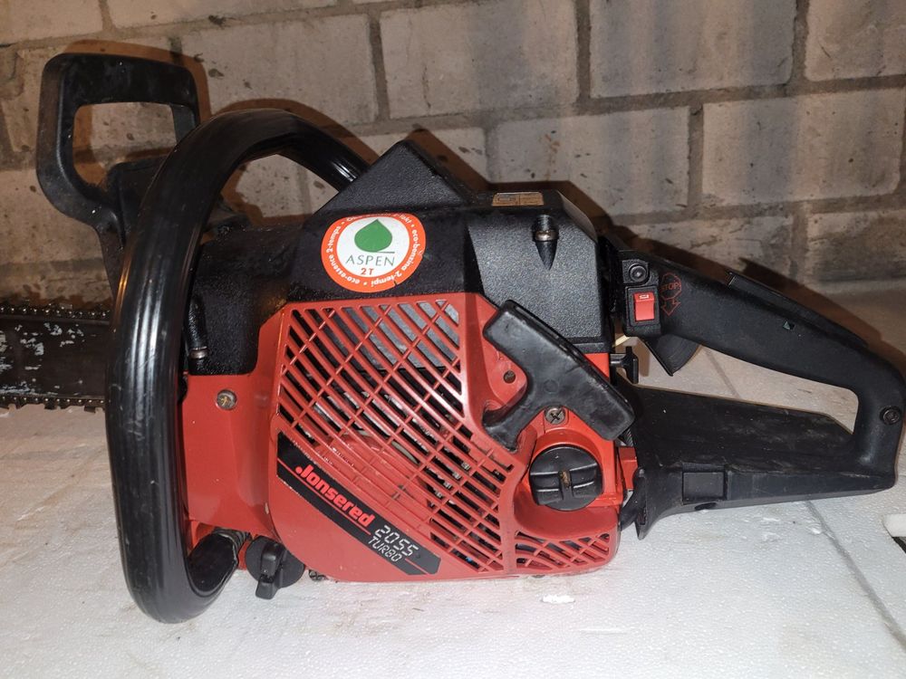 Jonsered 2055 Turbo. Läuft gut. Kaufen auf Ricardo