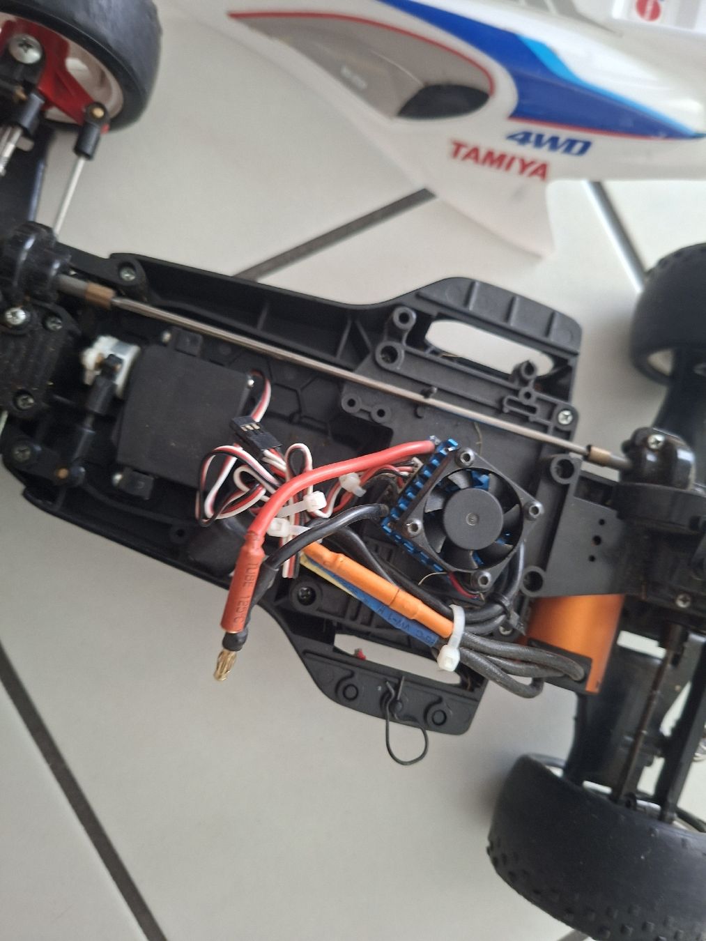 Tamiya RC Modellbau: Tamiya Manta Ray mit Brushless Set – Gebraucht aus Schattdorf von mamo1952 2