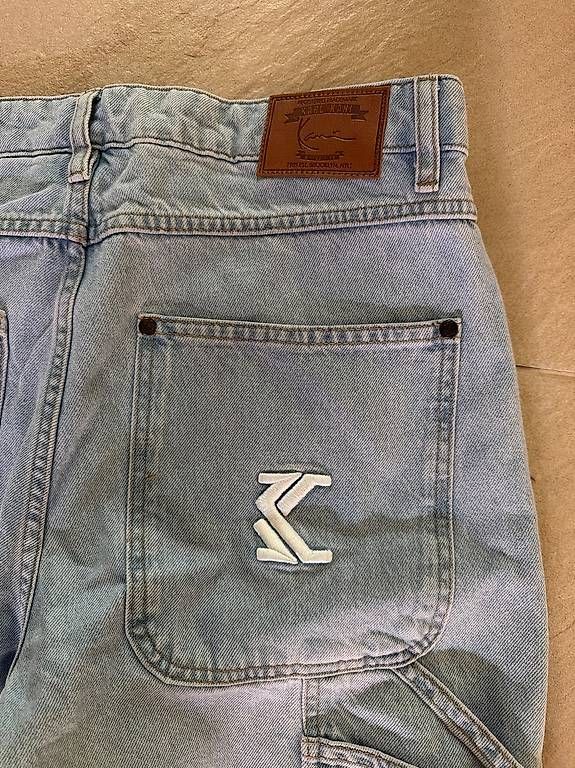 Jeans: Karl Kani Jeans – Usato da Pfäffikon ZH venduto da gattomatto 2