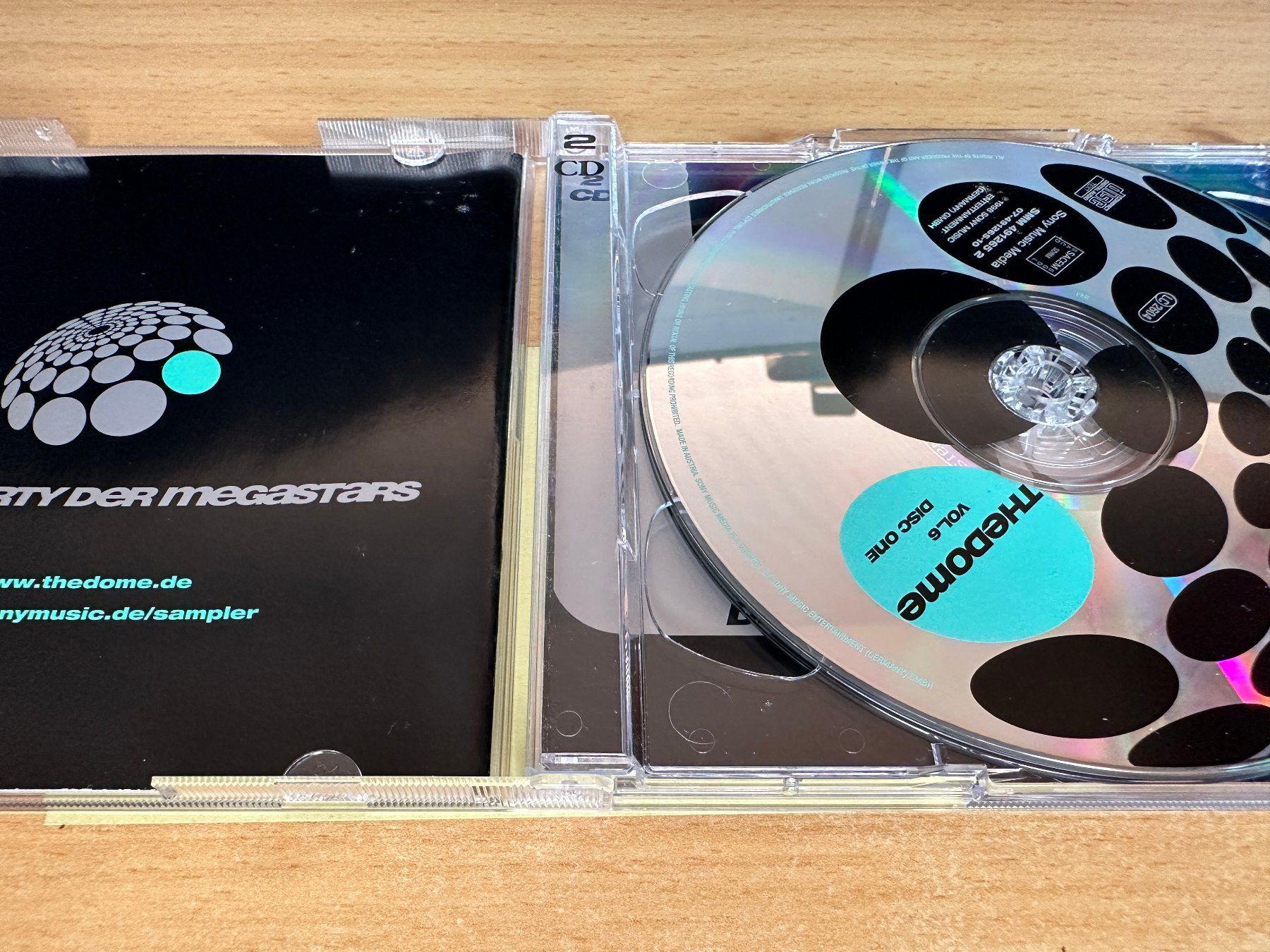 CD: Various – The Dome Vol. 6 - 2 CD – Usato da Rikon im Tösstal venduto da Alpenmutz 2