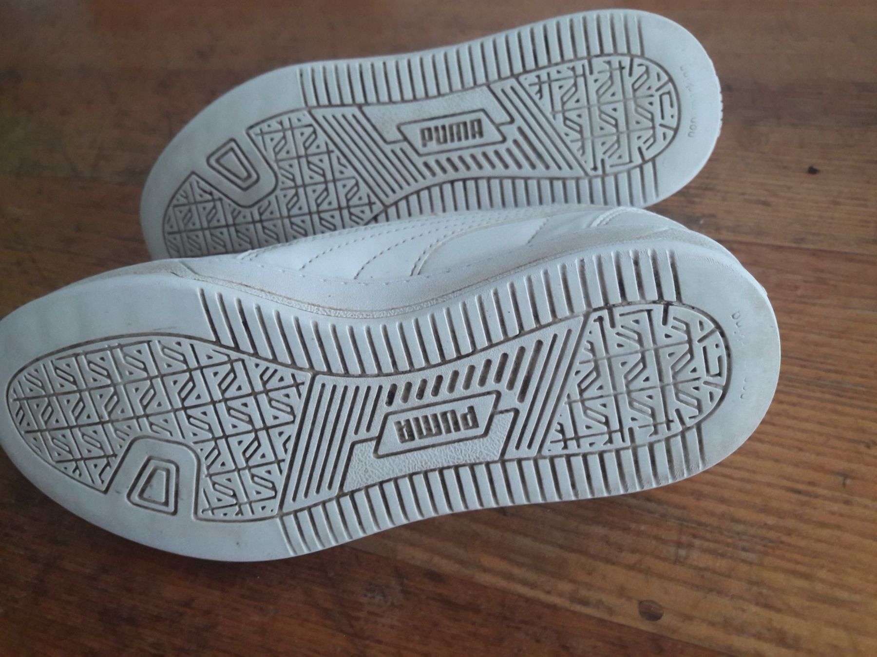 Puma Chaussures filles: Schuhe PUMA - 35 - Weiss – D'occasion à Luzern par miocarobabbonetoscan 3