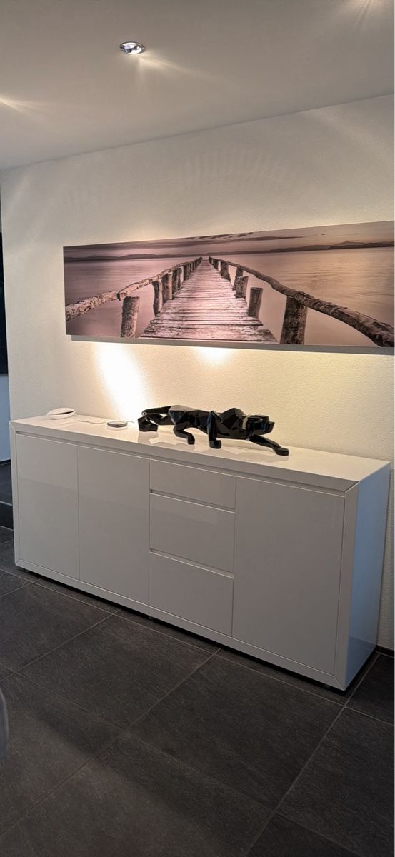Commodes: Sideboard Hochglanz Weiß – D'occasion à Biel-Benken BL par cor_rmw7 1