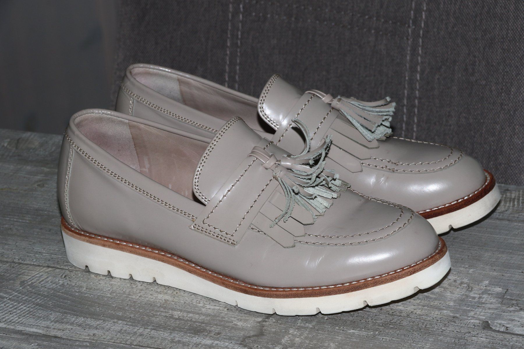 Navyboot Scarpe da donna: Schuhe von NAVYBOOT Gr.37  Innensohle ca.24cm – Usato da Oberwil-Lieli venduto da Svetlana28