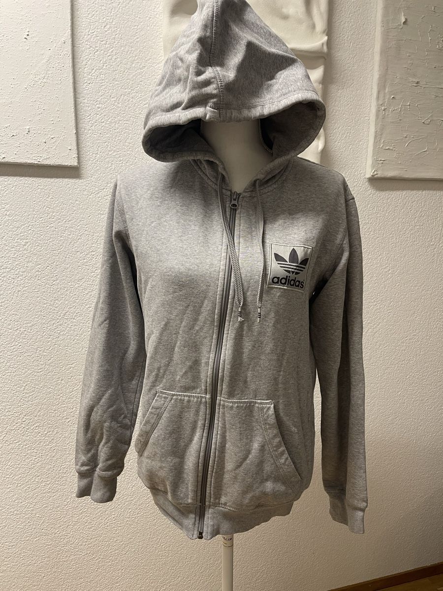 Adidas Maglioni & Felpe: Adidas Kapuzenjacke Grau Gr.S  – Usato da Stallikon venduto da oez6e