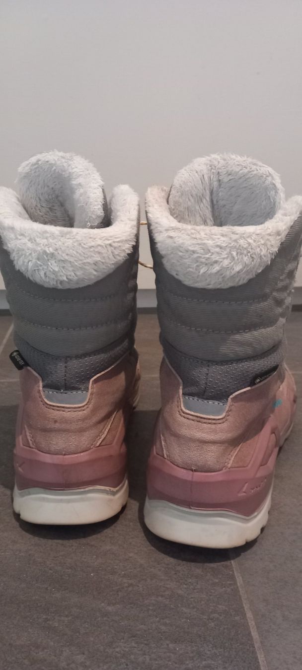 Lowa Scarpe per ragazze: Lowa Winterschuhe Grösse 35 – Usato da Thalheim venduto da sil_n2nk 2