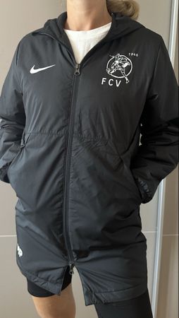 Veste Nike FCV noire taille 140  état neuf