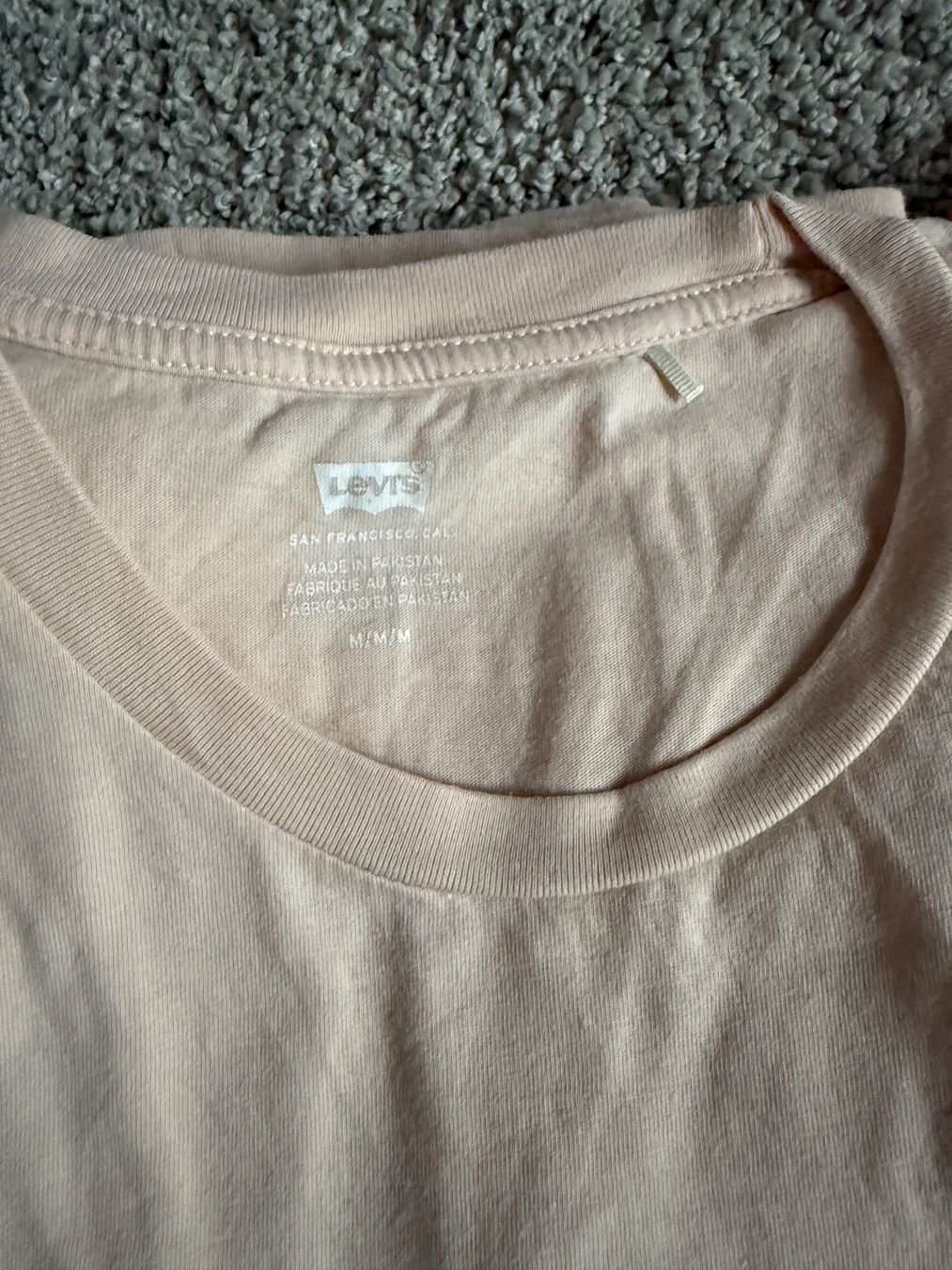 Levi's T-Shirts: LEVI‘s T-Shirts SET – Gebraucht aus Frutigen von Saendlae 2
