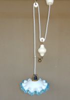 Antike Jugendstil Pendelzuglampe mit Opalinglas - Schirm