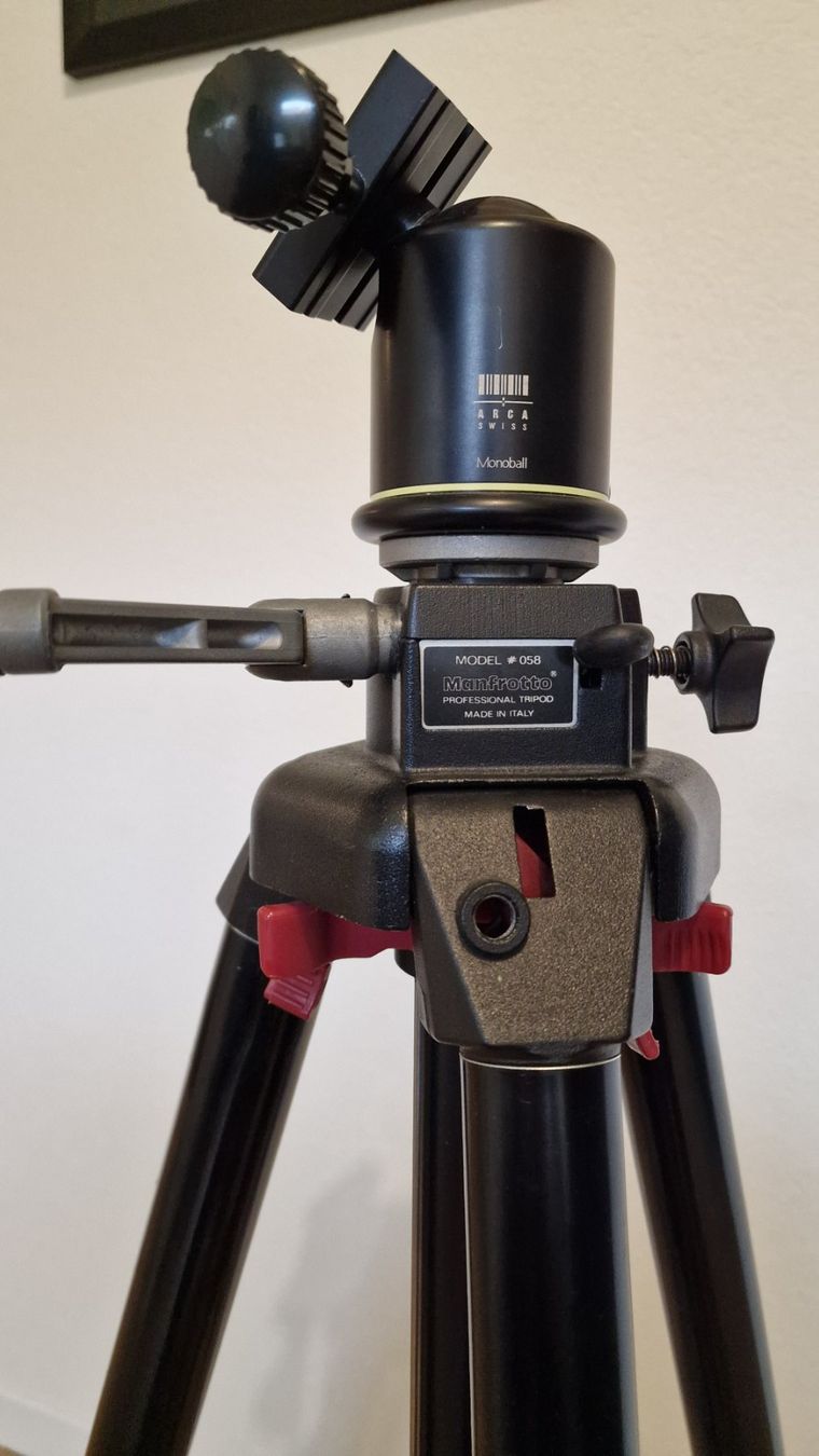 Manfrotto Treppiedi & Teste: Manfrotto 058B inkl. Arca Swiss Monoball – Usato da Laupersdorf venduto da Biohazard88 2