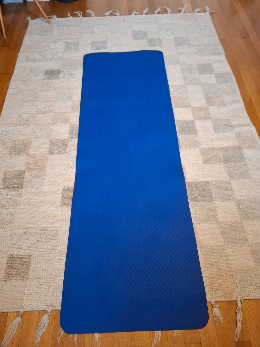Tappetini fitness: Yogamatte Bodyshape (dünn) – Usato da Bern venduto da NiklausN 1