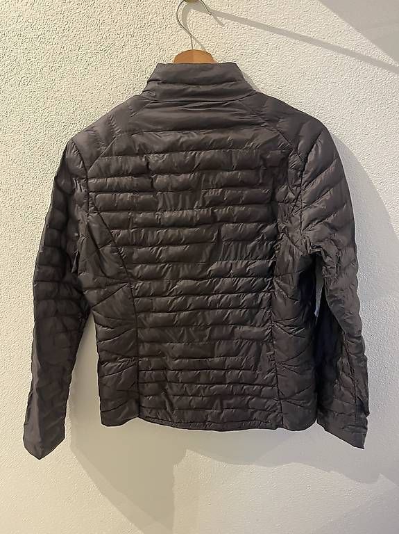 Vestes: Puffer Jacket Sunvalley – D'occasion à Zürich par mik_7hwr 1