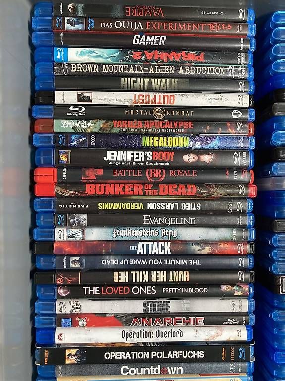Alle DVDs: Blu-ray Filme – Gebraucht aus Schwändi GL von Blacklife 1