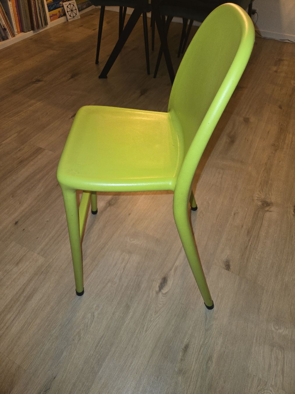 Ikea Seggioloni: Kinderstuhl – Usato da Seon venduto da Samstagsumzehn