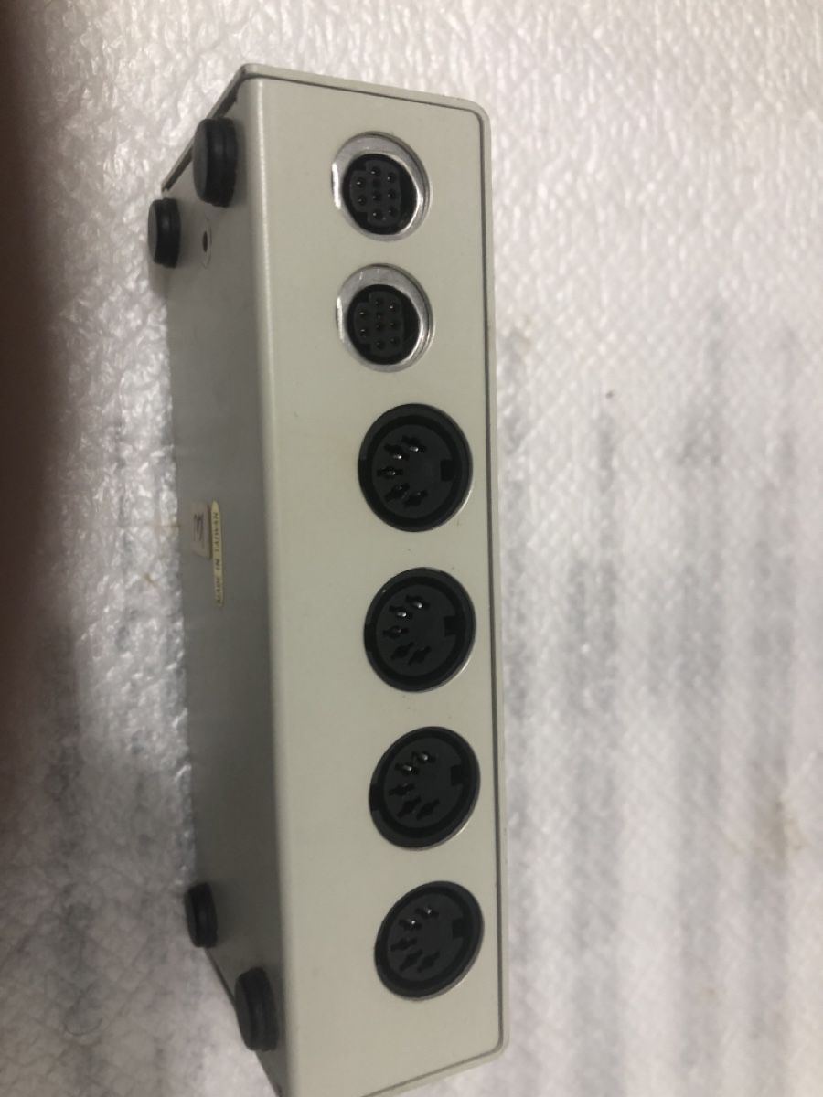 Strumenti musicali: Macintosh midi interface – Usato da Biel-Bienne venduto da alos07 1