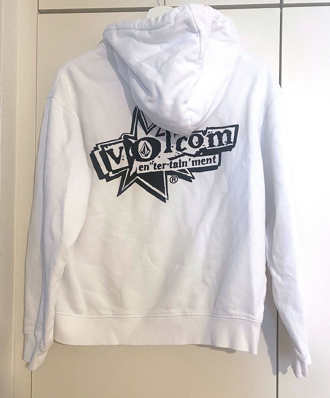 Maglioni & Felpe: Volcom Kapuzenpullover S – Usato da herrliberg venduto da flora8008 1