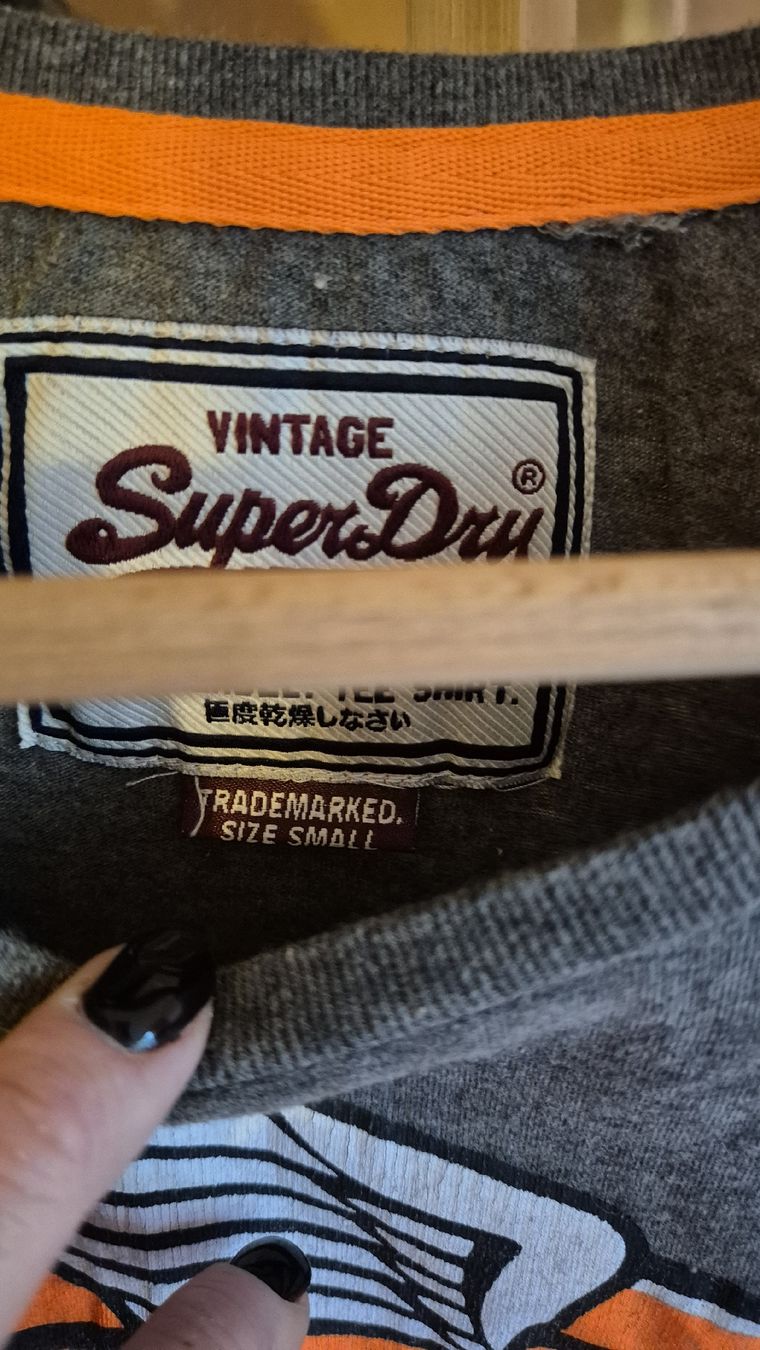 Superdry T-shirt: t-shirt Superdry t. S – Nuovo (secondo la descrizione) da Rolle venduto da pat_n5p5 1