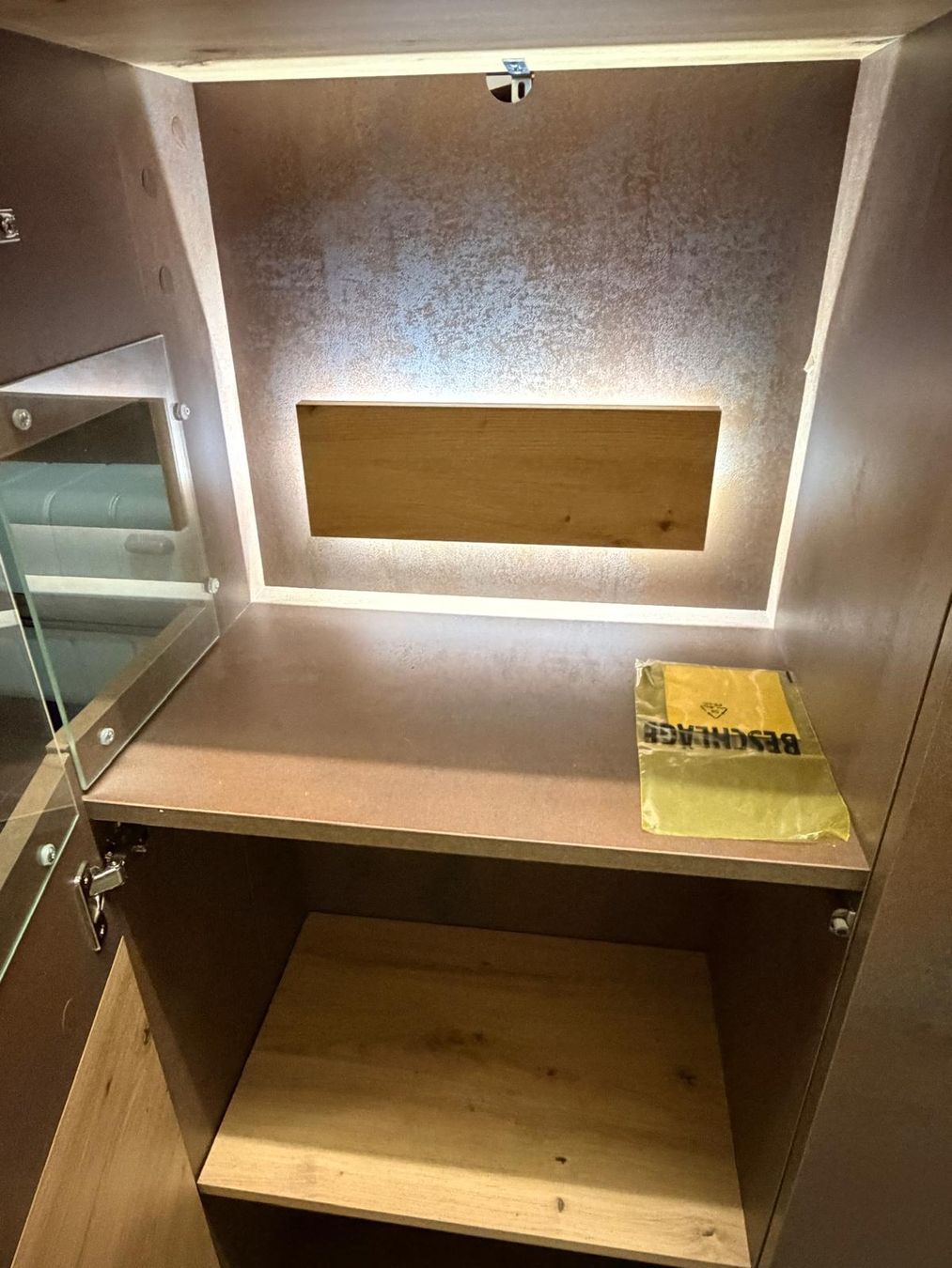 Vitrinen: Highboard / Vitrine – Gebraucht aus Niederhasli von SandroKe 1