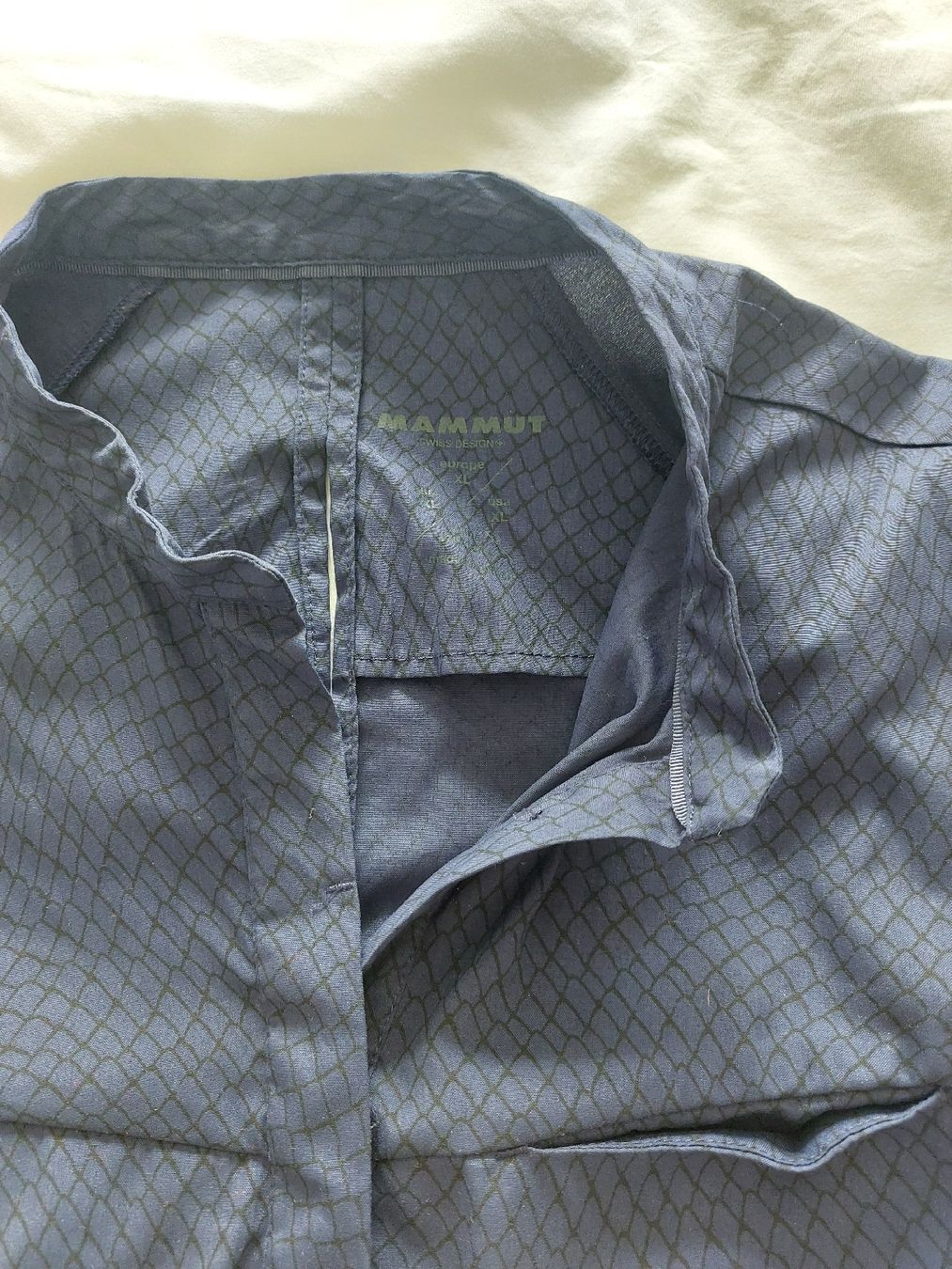 Mammut Camicette: Mammut Hemd Gr.XL,  Blau-schwarz mit Muster  – Usato da Thun venduto da Alexanna 1