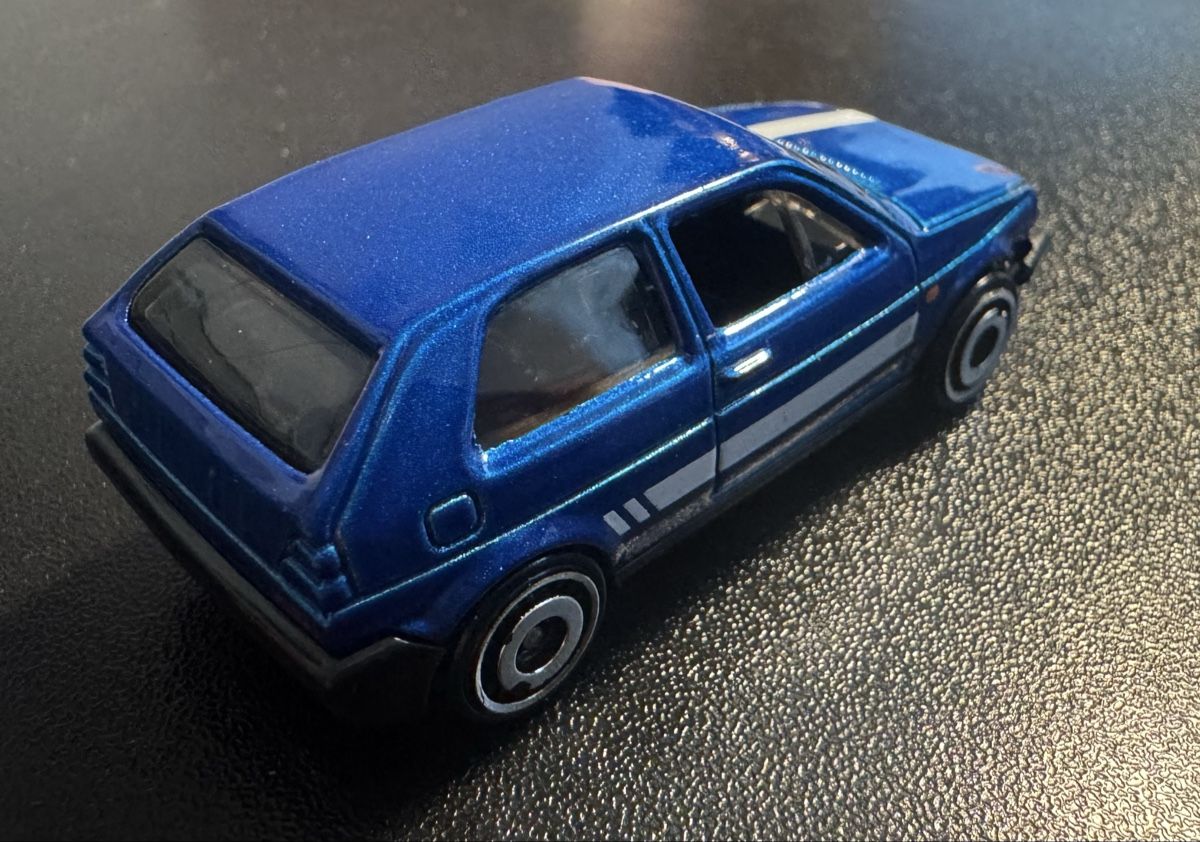 Hot Wheels Modellini d'auto: Modellauto VW Golf 2 Hot Wheels blau – Nuovo (secondo la descrizione) da Liebefeld venduto da Tatts81 1