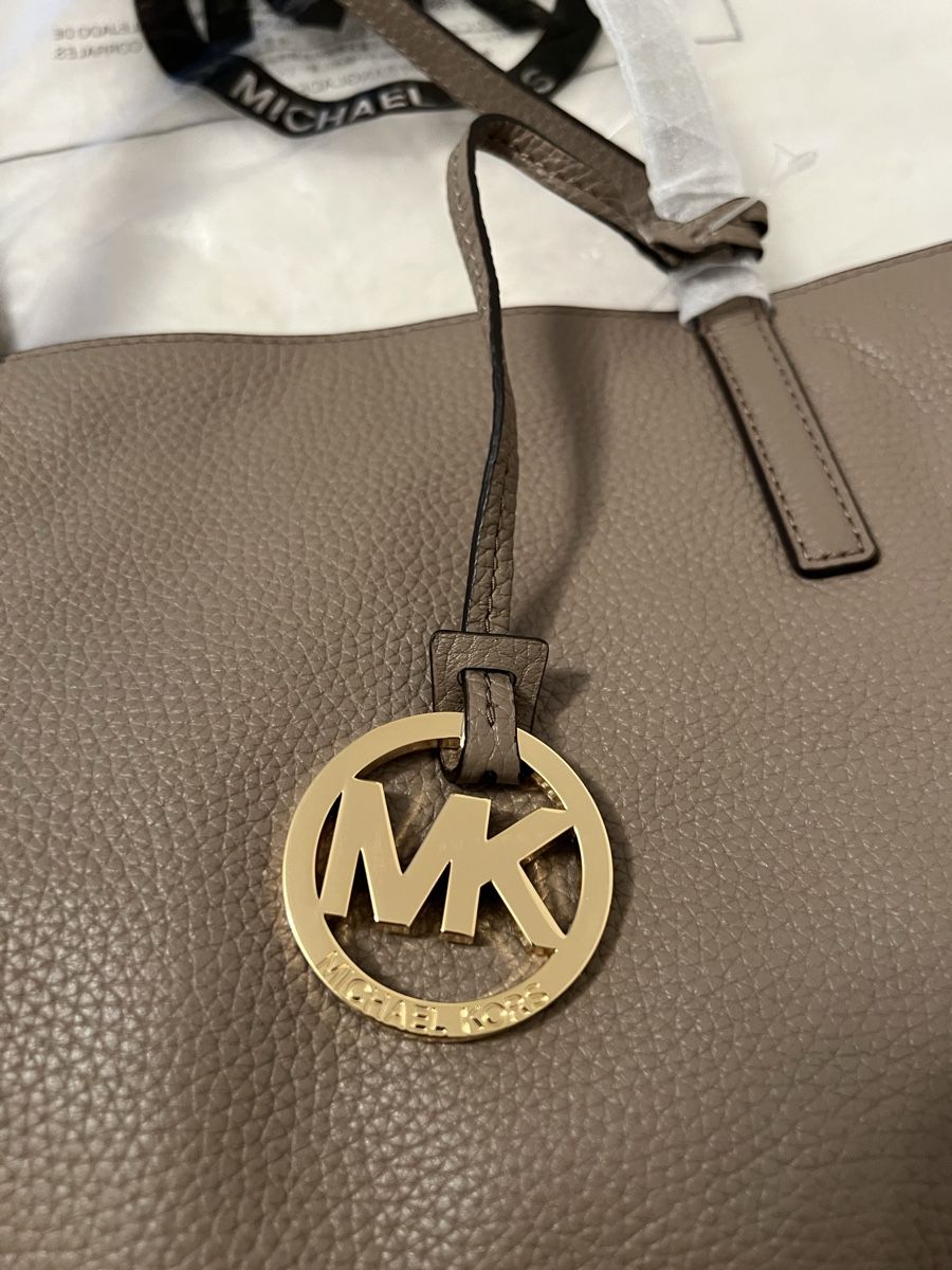 Michael Kors Borse da donna: NEU***M. KORS TASCHE**ECHT-LEDER BEIGE**TOP GESCHENK*** – Nuovo e nell'imballaggio originale da Zürich venduto da Ceca52 1