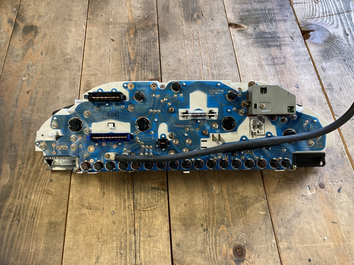 Accessori per altri veicoli: Volvo 940 Turbo Tacho – Difettoso da Hitzkirch venduto da Christophf 4