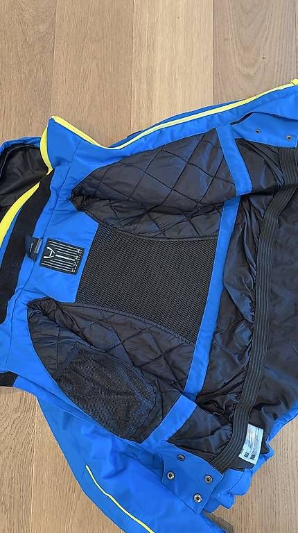 Giacche & Cappotti: HYRA Winterjacke - Skijacke 128 – Usato da Steinhausen venduto da inmumi 2