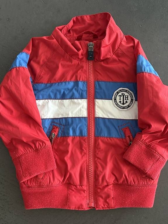 Lotti & Set di vestiti: Kleiderpaket Tommy Hilfiger Gr. 6-9 Monate – Usato da Thayngen venduto da xelera 2