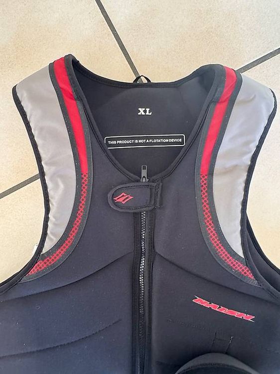 Naish Schwimmweste Größe XL (Gebraucht) in Untervaz für CHF 57 – nur ...