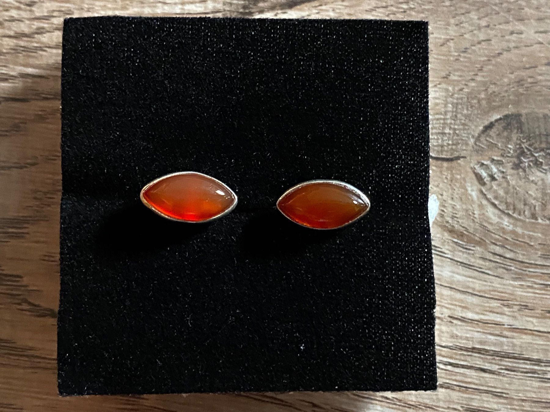 Orecchini pendenti & Orecchini a lobo: Roter Achat - schlichte Silber 925 Ohrstecker – Nuovo e nell'imballaggio originale da Laax venduto da kri_95f5 1