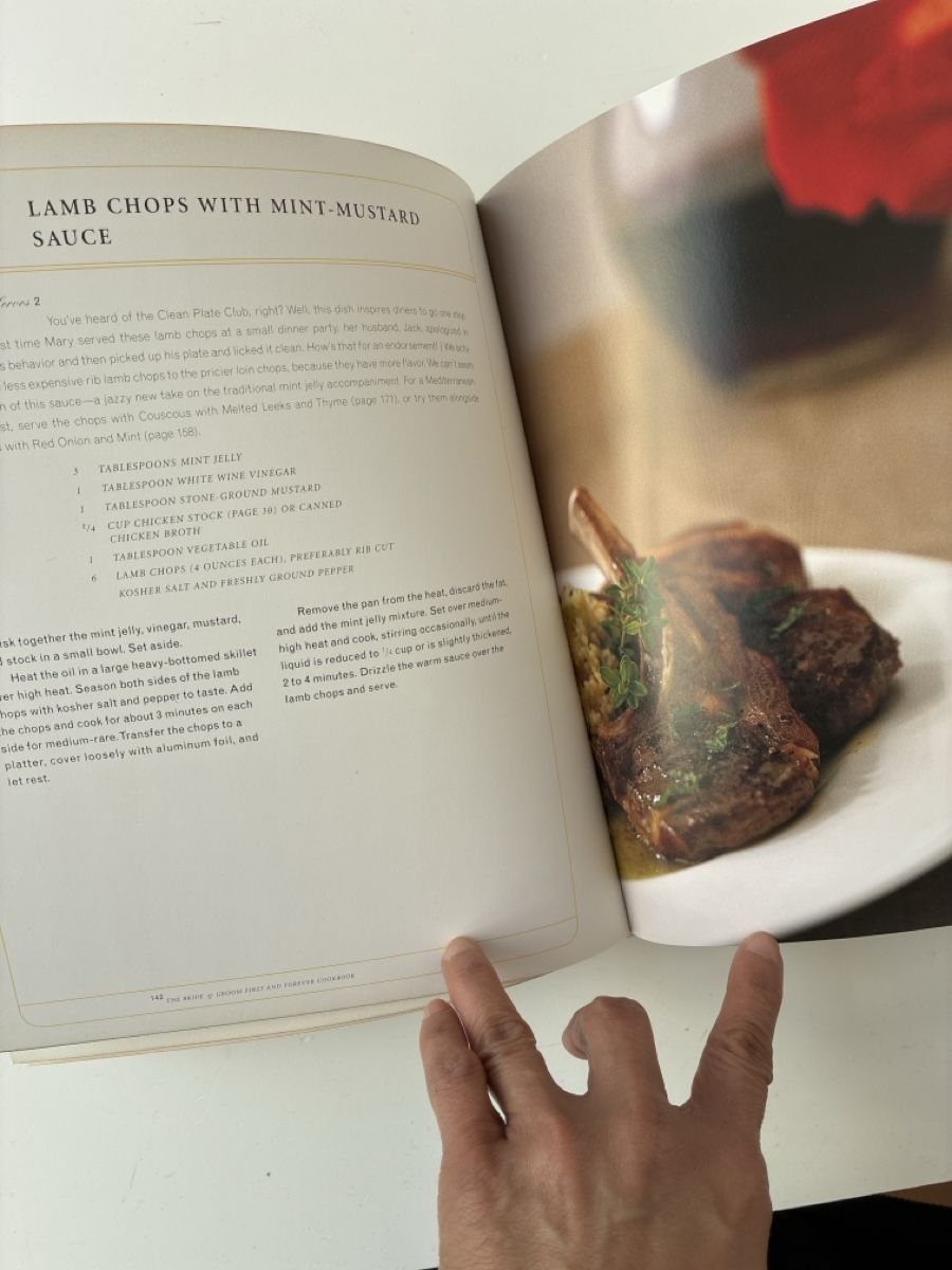 Libri: Bride & Groom First and Forever Cookbook – Usato da Lucens venduto da metaD 2