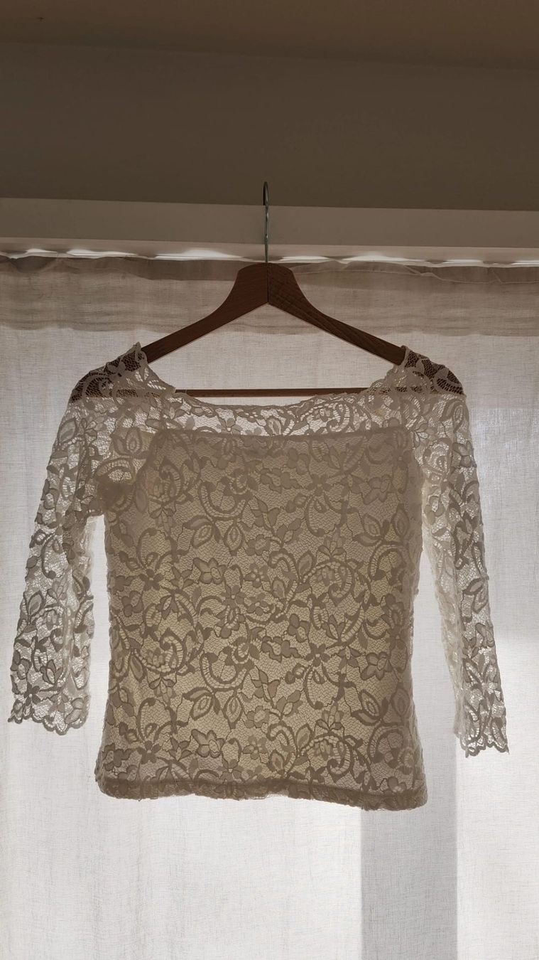 Top: Weiss Spitzenbluse für Winter. Promo – Usato da Zürich venduto da syl_bhd2 1